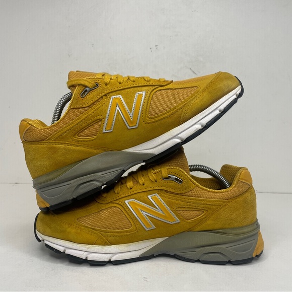 New Balance 990v4 “Yellow” - Picture 3 of 13
